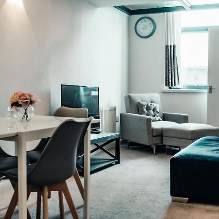 Apartments-Dealhouse Huddersfield Bagian luar foto