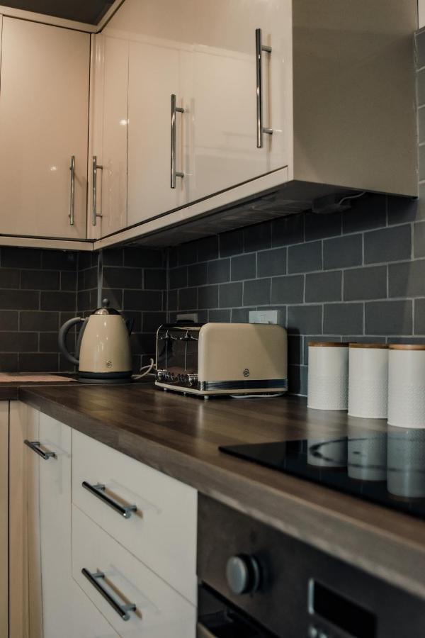 Apartments-Dealhouse Huddersfield Bagian luar foto